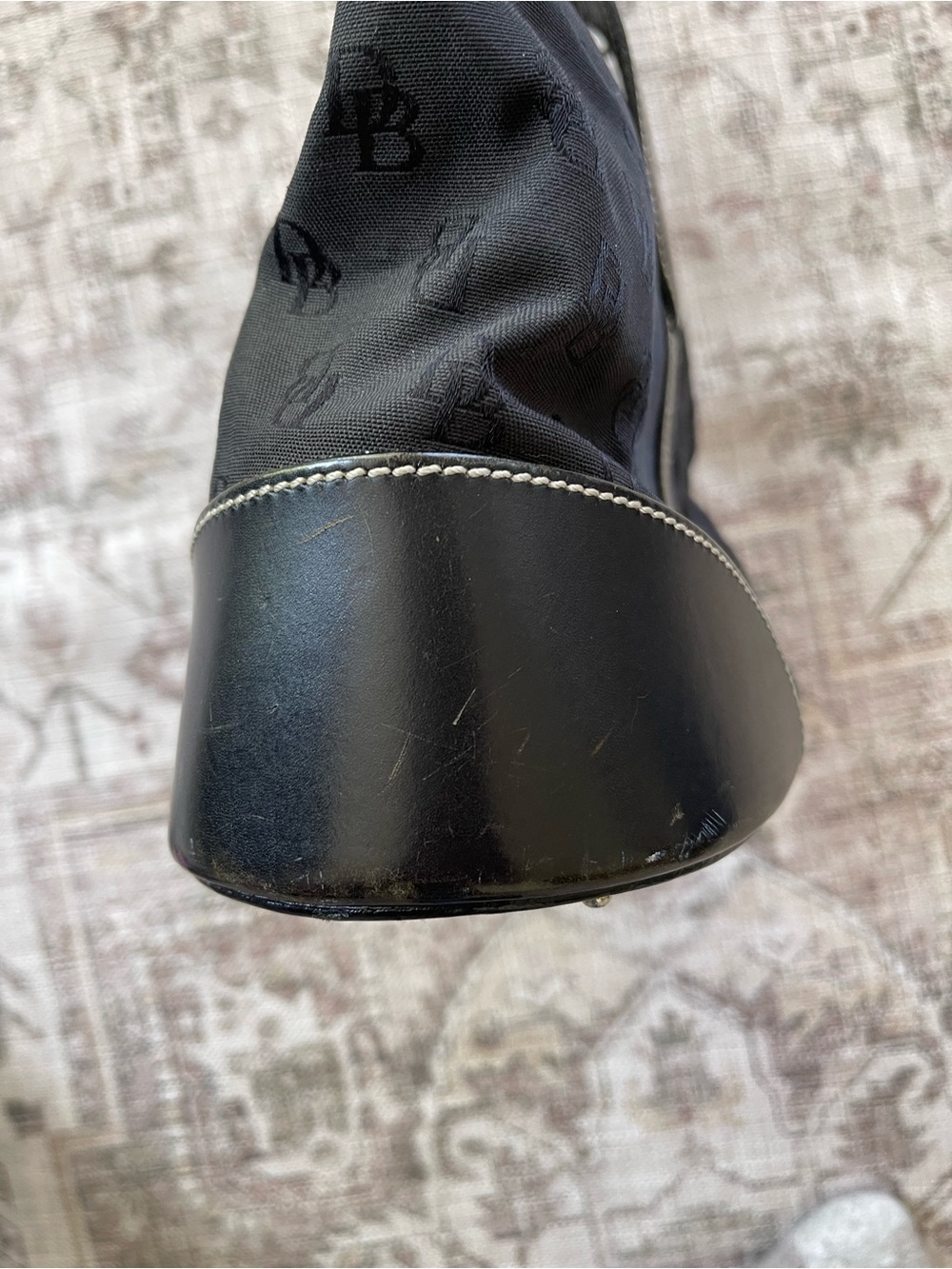 Dooney & Bourke Black Crescent Logo Hobo Y2K Shoulder Bag - Picture 3 of 11